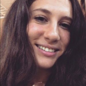 Meet your Posher, Mirel